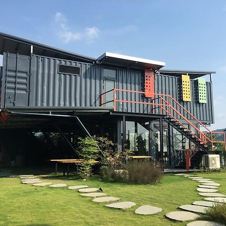 Sunlife X Sunshine Inn 草屯鎮 エクステリア 写真